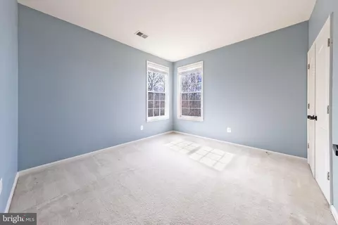 Bedroom - 2708 Pumpkin St, Clinton, MD 20735 photo 2 of 4