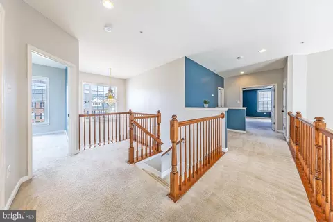 Entry Way - 2708 Pumpkin St, Clinton, MD 20735 photo 9 of 16