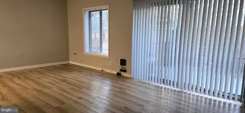 6932 Hanover Pkwy #100, Greenbelt, MD 20770