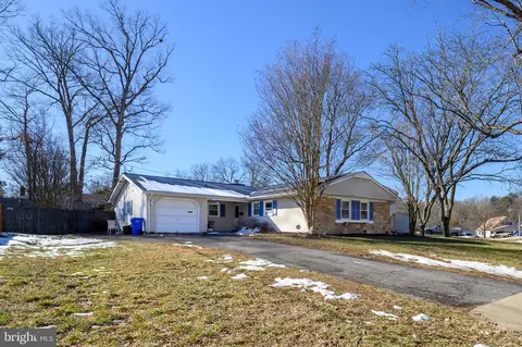 4109 Wakefield Ln, Bowie, MD 20715