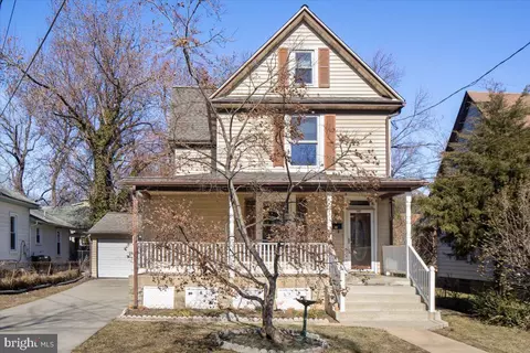 3402 Taylor St, Brentwood, MD 20722