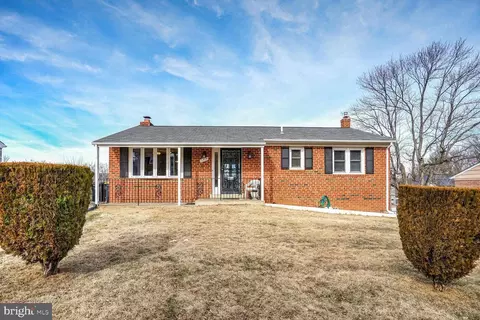2414 Grange Hall Ct, Fort Washington, MD 20744