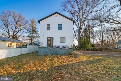9125 Fowler Ln, Lanham, MD 20706