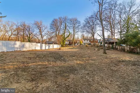 Exterior - 9125 Fowler Ln, Lanham, MD 20706 photo 2 of 2