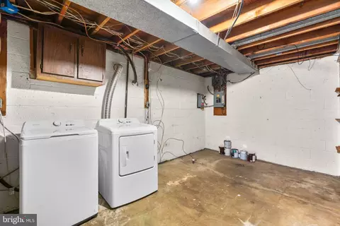 16902 Dery Ct, Marlboro, MD 20772 photo 36