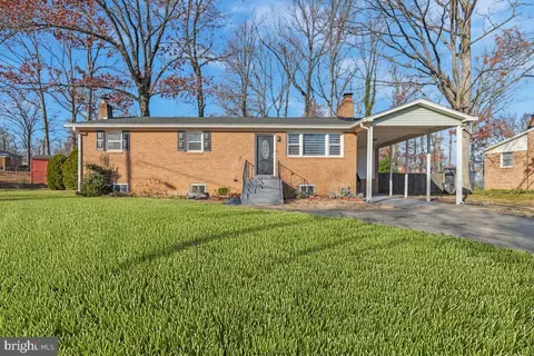 7909 Elmwood Ln, Clinton, MD 20735