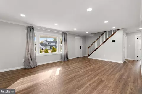 Living - 12112 Forge Ln, Bowie, MD 20715 photo 2 of 3