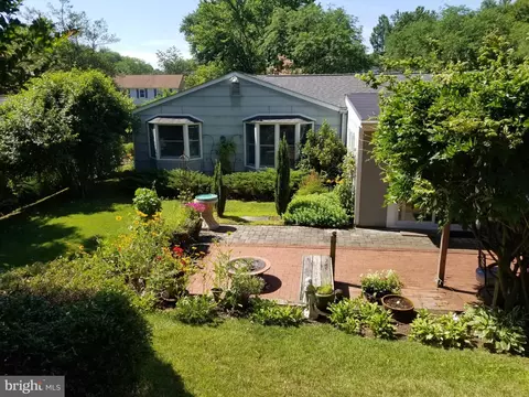 Exterior - 12618 Knowledge Ln, Bowie, MD 20715 photo 6 of 23