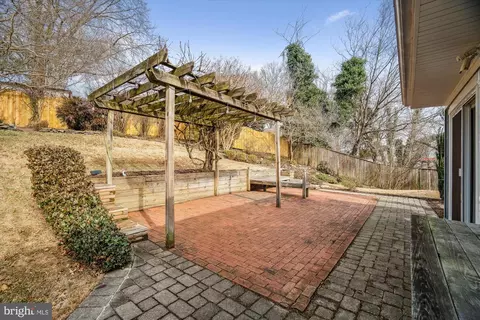 Exterior - 12618 Knowledge Ln, Bowie, MD 20715 photo 18 of 23