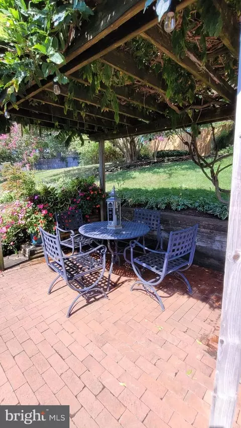 Exterior - 12618 Knowledge Ln, Bowie, MD 20715 photo 15 of 23