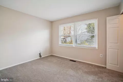 Bedroom - 12618 Knowledge Ln, Bowie, MD 20715 photo 5 of 7
