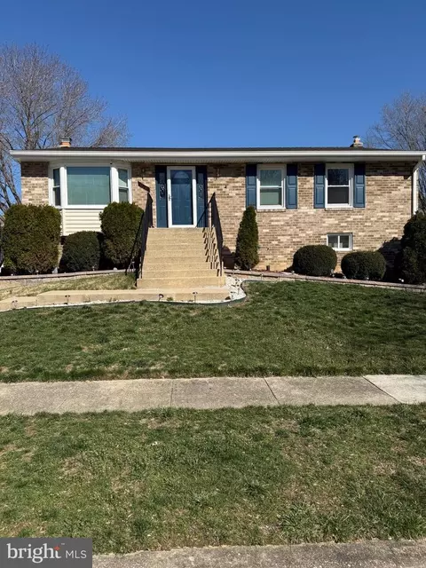 11716 Butlers Branch Rd, Clinton, MD 20735