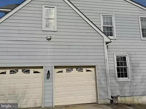 Exterior - 2103 Parkside Dr, Bowie, MD 20721 photo 3 of 5