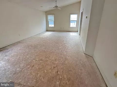 Living - 2103 Parkside Dr, Bowie, MD 20721 photo 3 of 4