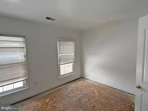 Bedroom - 2103 Parkside Dr, Bowie, MD 20721 photo 2 of 4