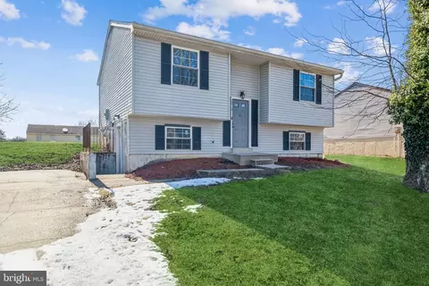 10713 Waco Dr, Marlboro, MD 20772