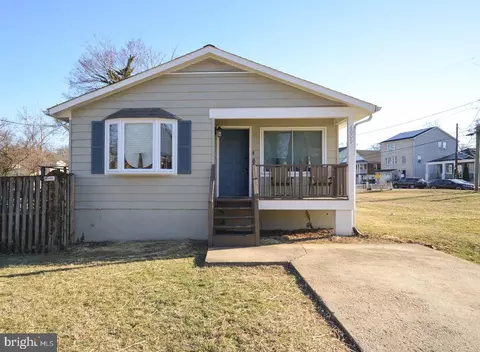 6009 L St, Fairmount Heights, MD 20743