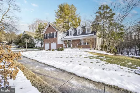 13301 Katrinka Dr, Bowie, MD 20720