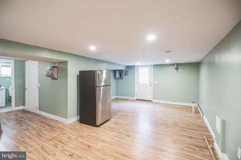 9404 Wyatt Dr, Lanham, MD 20706 photo 14