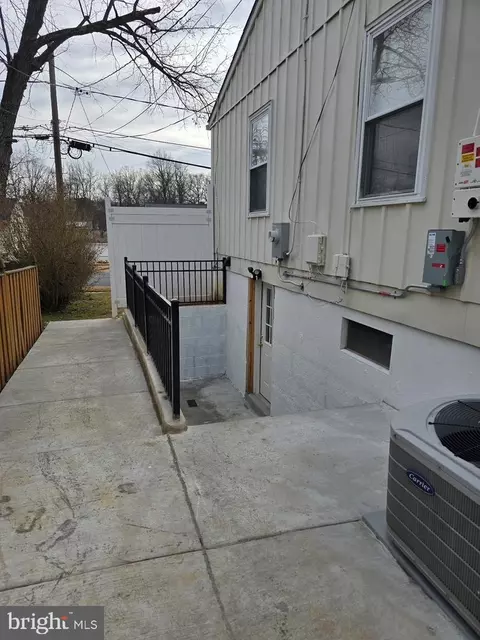 9404 Wyatt Dr, Lanham, MD 20706 photo 28
