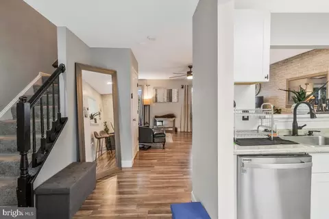 13111 Ripon Pl, Marlboro, MD 20772 photo 4