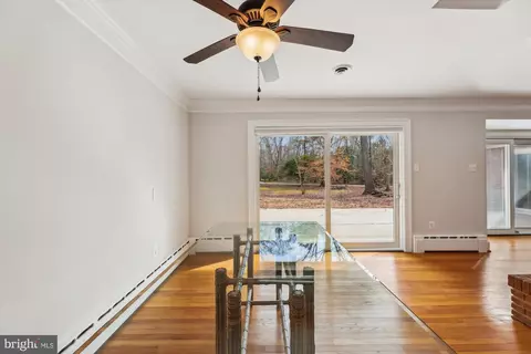 Dining - 1011 Bryan Point Rd, Accokeek, MD 20607 photo 1 of 2