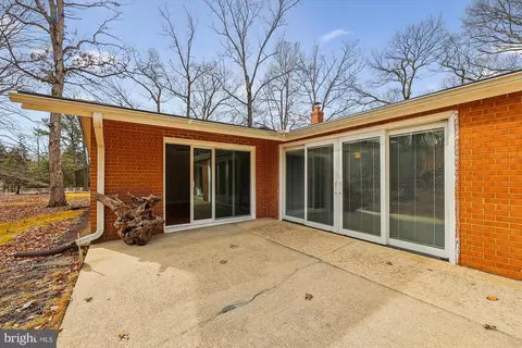 Exterior - 1011 Bryan Point Rd, Accokeek, MD 20607 photo 7 of 12