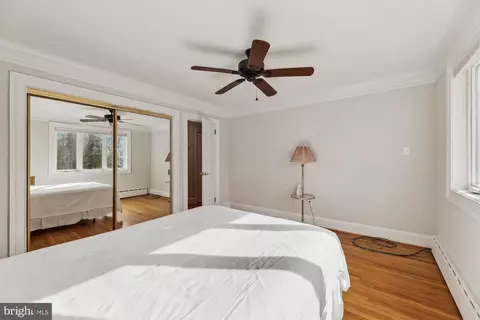 Bedroom - 1011 Bryan Point Rd, Accokeek, MD 20607 photo 2 of 6