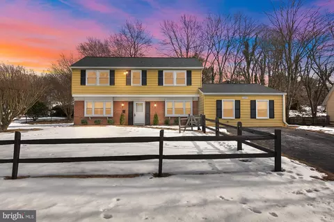 12209 Tilbury Ln, Bowie, MD 20715