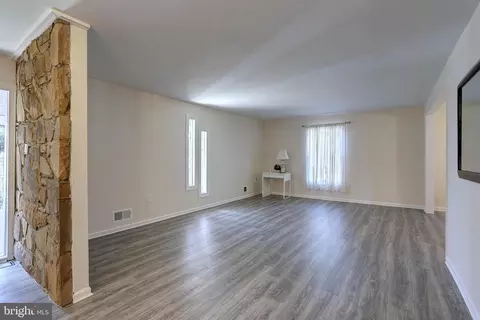 Living - 15311 Bauer Ln, Laurel, MD 20707 photo 1 of 6