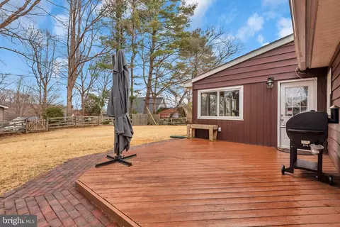 Exterior - 4703 Redding Ln, Bowie, MD 20715 photo 5 of 17