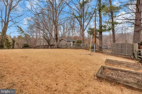 Exterior - 4703 Redding Ln, Bowie, MD 20715 photo 7 of 17
