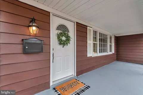 Exterior - 4703 Redding Ln, Bowie, MD 20715 photo 3 of 17