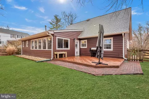 Exterior - 4703 Redding Ln, Bowie, MD 20715 photo 6 of 17