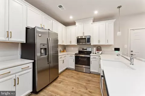 Other - 10513 John Glenn St, Lanham, MD 20706 photo 4 of 6