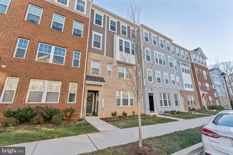 Exterior - 10513 John Glenn St, Lanham, MD 20706 photo 1 of 3