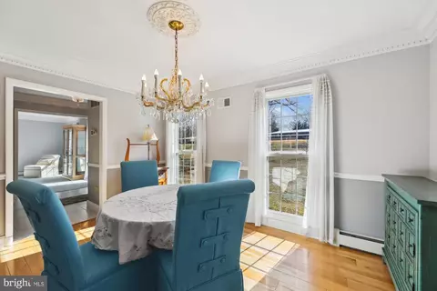 9010 Spring Ave, Lanham, MD 20706 photo 9