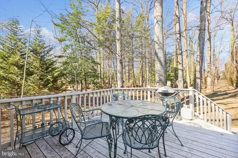 9010 Spring Ave, Lanham, MD 20706 photo 18
