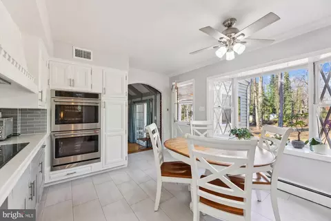 9010 Spring Ave, Lanham, MD 20706 photo 7