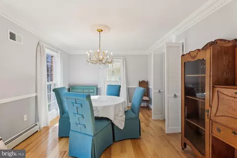 9010 Spring Ave, Lanham, MD 20706 photo 11