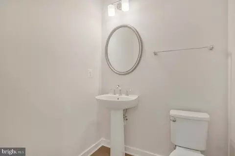 237 Summit Point Blvd, Bowie, MD 20716 photo 8