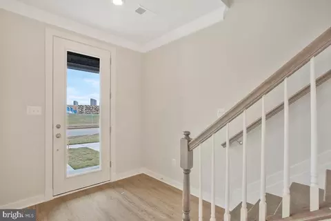 237 Summit Point Blvd, Bowie, MD 20716 photo 4