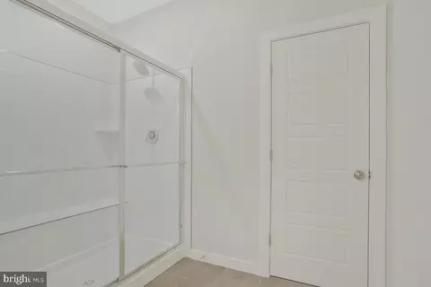 237 Summit Point Blvd, Bowie, MD 20716 photo 32