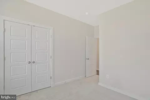 237 Summit Point Blvd, Bowie, MD 20716 photo 23