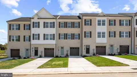 16613 Green Glade Dr, Brandywine, MD 20613 photo 3