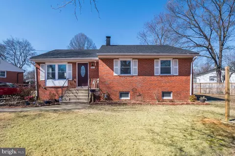 9604 Lanham Severn Rd, Lanham, MD 20706