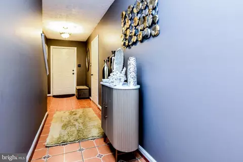 9902 Doubletree Ter, Marlboro, MD 20774 photo 28