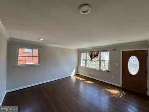 8312 26th Ave, Hyattsville, MD 20783 photo 2