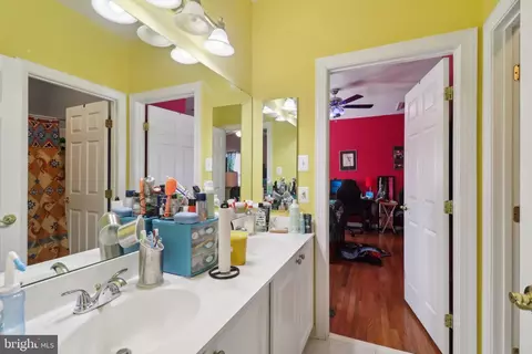 Entry Way - 13300 Alyssa Ct, Brandywine, MD 20613 photo 10 of 16