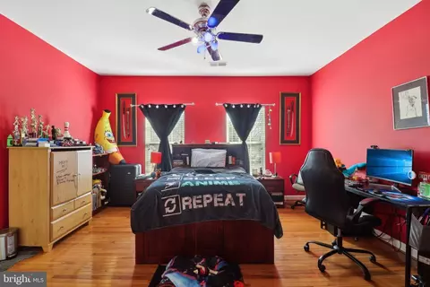Bedroom - 13300 Alyssa Ct, Brandywine, MD 20613 photo 10 of 13